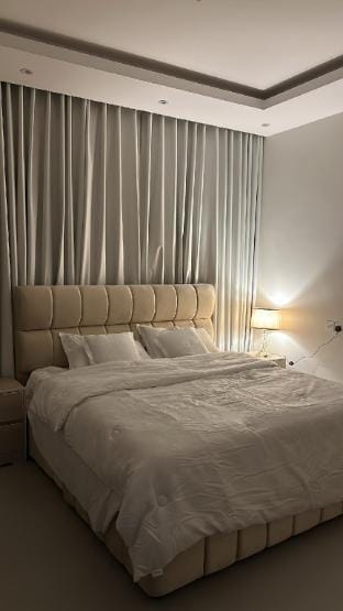 غرفه نوم وصاله مطله على البحر Apartment in Al Khobar