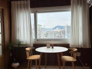 Minharu house 민하루 하우스 Vacation rental in Busan