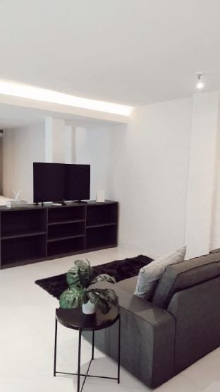 Unit S - 2 bedrooms Vacation rental in Bandung