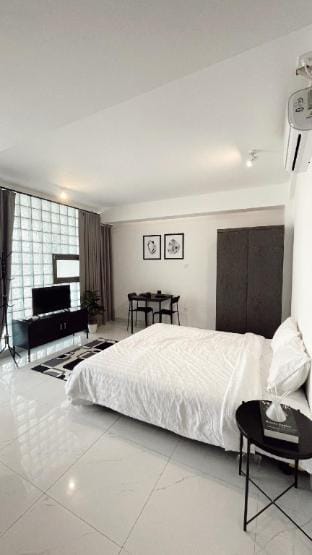 Unit D - Studio Room - Mekar Pesona Permai Vacation rental in Bandung