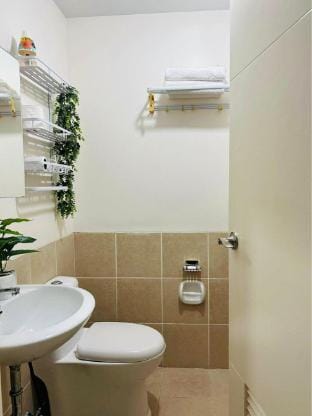 Bali-Style 1BR Condo in Quezon City Pet Friendly Vacation rental in Quezon City