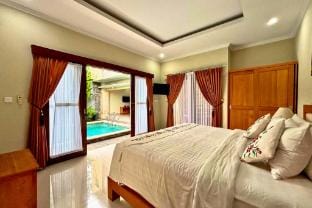 Amory Villa - 3BR Private Pool Villa Villa in North Kuta