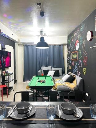 Granite @ Shore Residences 2BR by JBCo Vacation rental in Pasay