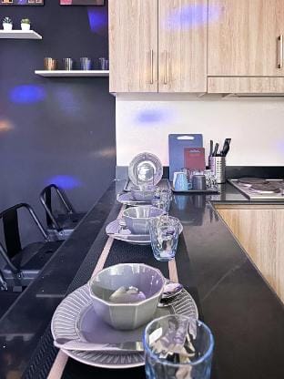 Granite @ Shore Residences 2BR by JBCo Vacation rental in Pasay