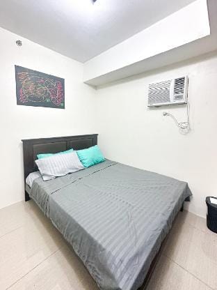 Granite @ Shore Residences 2BR by JBCo Vacation rental in Pasay