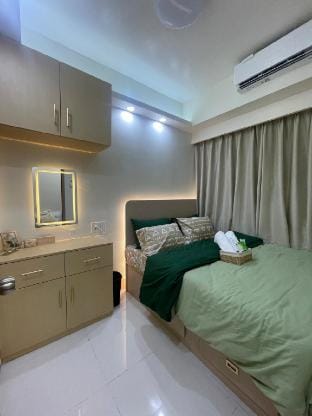 Y 'Garnet @ Shore 3 Residences by JBCo Vacation rental in Pasay