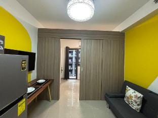 Ehndra’s Room Near Moa/Ecom Vacation rental in Pasay