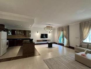 Golden Square Resort Villa in Riyadh