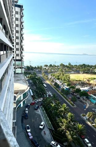 11-08 Căn hộ view biển cao cấp Apartment in Vietnam