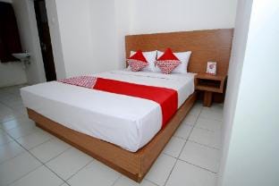 Dancenter Jati Exclusive Homestay Hotel in Indonesia
