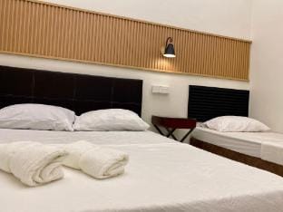 Hanah Home Muar II Wi-Fi Coway Vacation rental in Johor