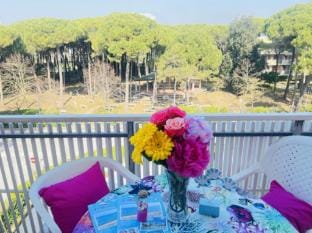 Bright apartment with balcony-Beahost Apartment in Bibione