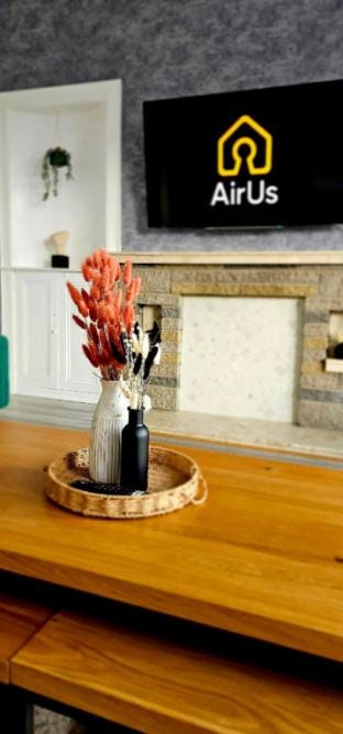 Spacious Haven with Free Parking Vacation rental in Glasgow