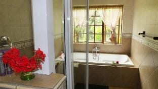 Carlow Suite Vacation rental in South Africa