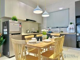 CountryGarden DangaBay•3BR/8pax/Balcony/Mahjong/24 Apartment in Johor Bahru