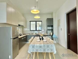 CountryGarden DangaBay•3BR/8pax/SeaView/Balcony Apartment in Johor Bahru