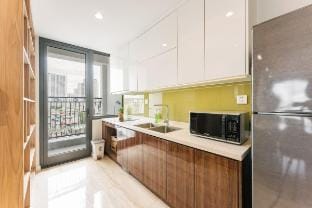 3brs Apt 27 Thai Thinh/Washer/Netflix/Hanoi center Vacation rental in Hanoi
