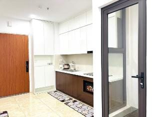 Serviced 1br Apt Bac Ninh high floor self check in Vacation rental in Laos