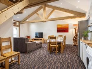 Chalet in Paradiski with Spa  Valley Views Apartment in Bellentre