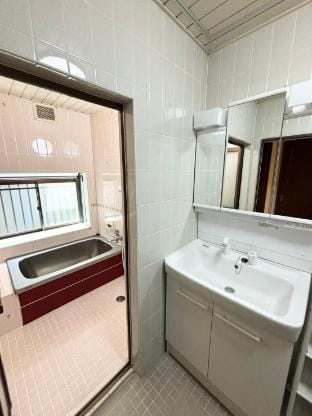 Koguma天下茶屋三好吉屋1F/Miyoshi Yoshifusa/天下茶屋車站機場直達/日式和風 Vacation rental in Osaka