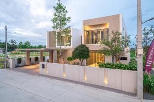 Vanalux Garden Villa Chiangmai Vacation rental in Thailand