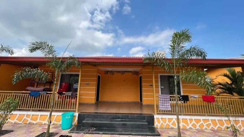 Green Leaf Resort 5 km from Karjat Railway Station Hotel in Maharashtra