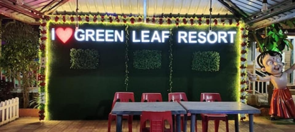 Green Leaf Resort 5 km from Karjat Railway Station Hotel in Maharashtra