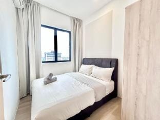 Jeff & Ricky Homestay @145 Whole unit  Kenny Hill Apartment in Kuching
