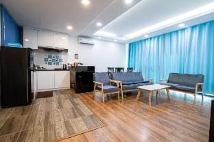 Hommi Homestay @ Viva Jazz Suites 2 A5-02 Vacation rental in Kuching