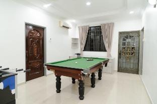 Bm16 16pax Vacation rental in Penang