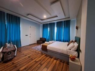 Aerohome luxury stay  Villa in India