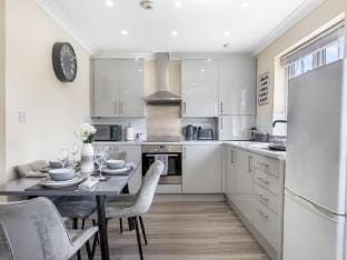 Lavish 1 Bedroom Apartment Apartment in London