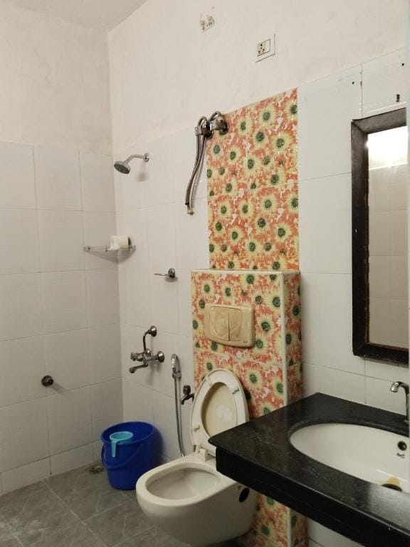Umino Beach House Hotel in Tamil Nadu