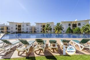 BnB Homes Eco Apartment with terrace and 2 pools Apartment in Guia