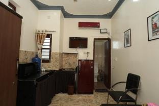 Atithi Home Stay- Studio Room Vacation rental in Gujarat