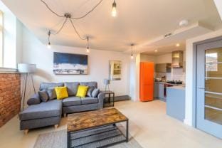 Carriage Works by Guestz Apartment in Preston