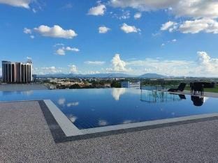 Romantic Studio I With Washer (B3-7I) Vacation rental in Kuching