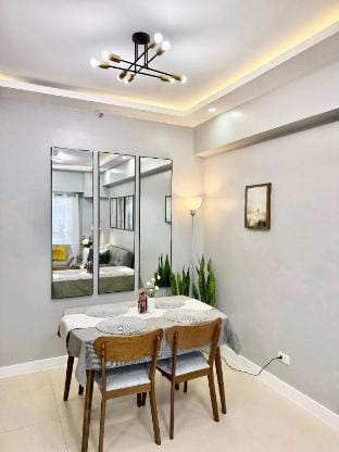 CABAñA Magdalena Staycation Apartment in Pasig