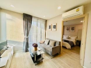 Luxury Condo In The Best Nimmanheamin Maya Apartment in Chiang Mai