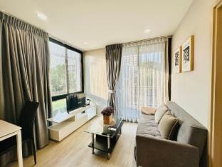 Luxury Condo In The Best Nimmanheamin Maya Apartment in Chiang Mai