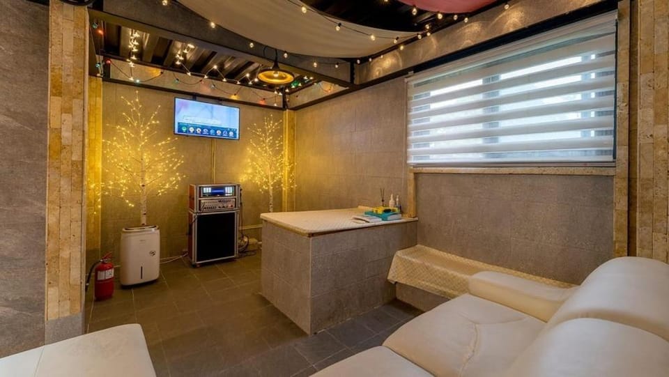 Gapyeong T N Pastel Glamping Caravan Bed and Breakfast in Gyeonggi-do
