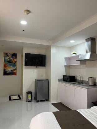 Superior Suite at Bel Air Soho S15K09 Vacation rental in Makati