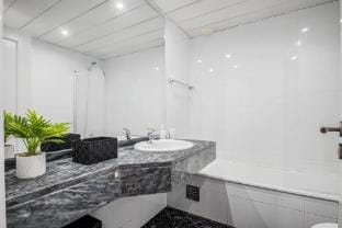 Barreiros Serenity by Homie Apartment in Funchal
