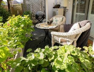 Akaroa Hideaway – Cosy Studio, walk to Village Vacation rental in Akaroa