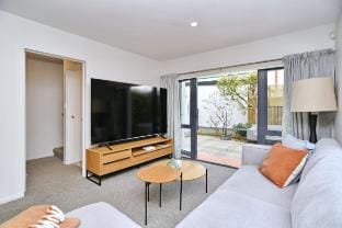 Urban Escape | Winter Specials + Prime Location Vacation rental in Christchurch