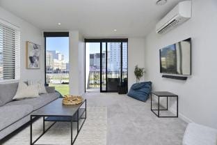 Inner City Luxury Apartment Vacation rental in Christchurch