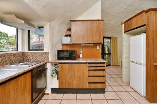 Quirky, Original and Unique - 1980s Dome House Vacation rental in Christchurch