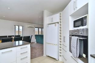 Great Value Stay in Prime Location-long stay deals Vacation rental in Christchurch