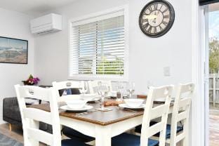 Brockworth Place Vacation rental in Christchurch