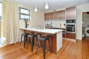 Clyde 106 - 7 Night special deals Vacation rental in Christchurch